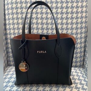 Furla Black Vitoria Leather Tote Bag.